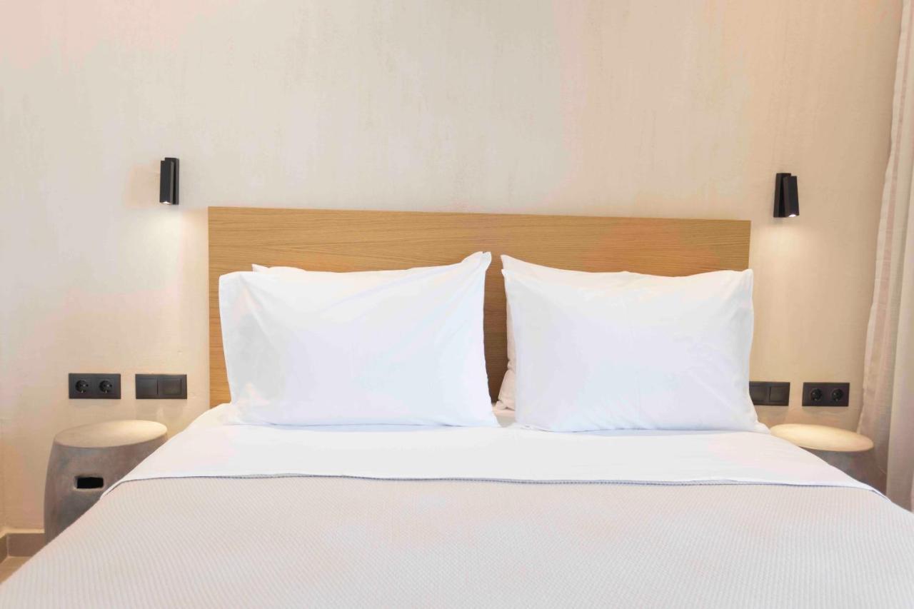 פאליאורי Pnoes Luxury Suites מראה חיצוני תמונה