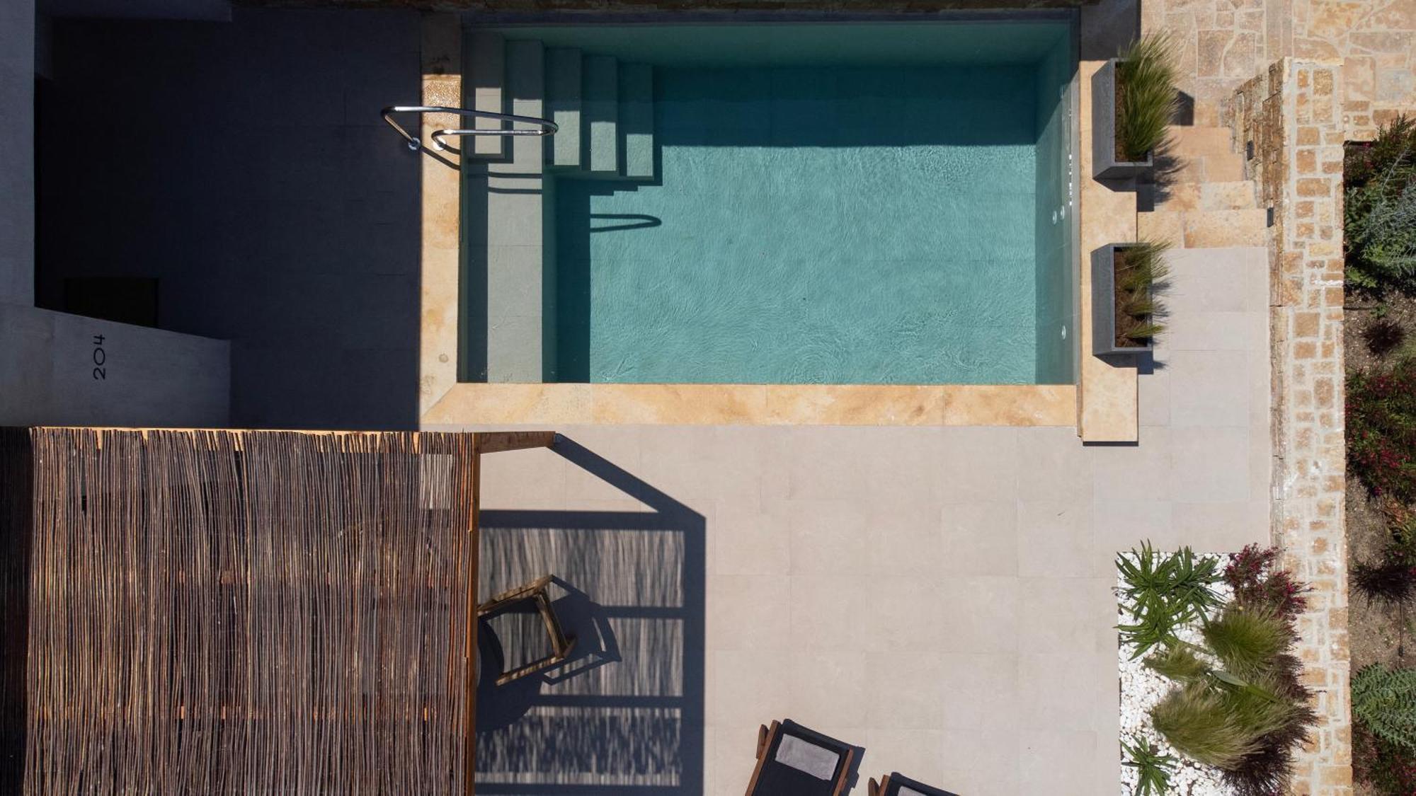 פאליאורי Pnoes Luxury Suites מראה חיצוני תמונה