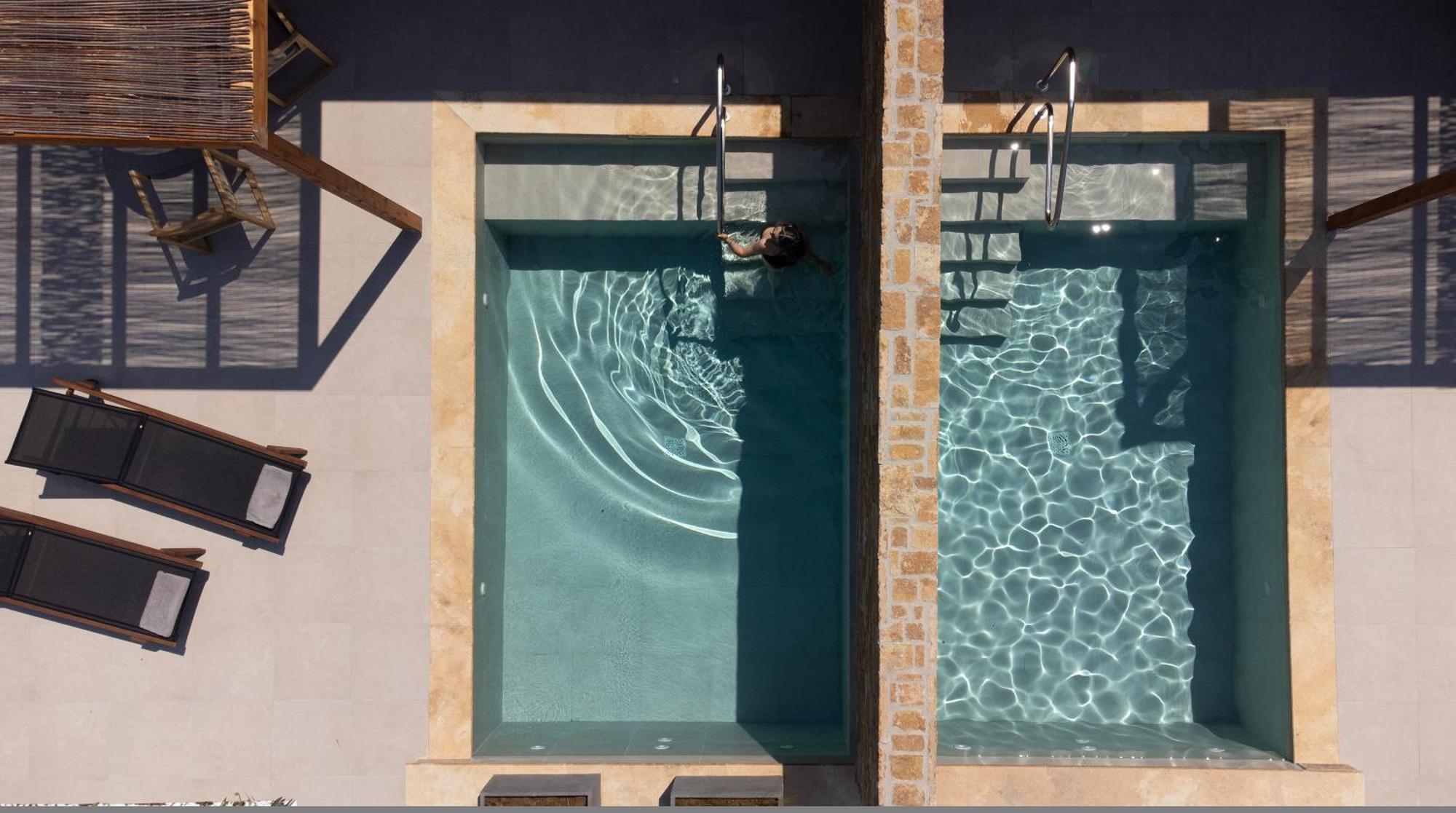 פאליאורי Pnoes Luxury Suites מראה חיצוני תמונה
