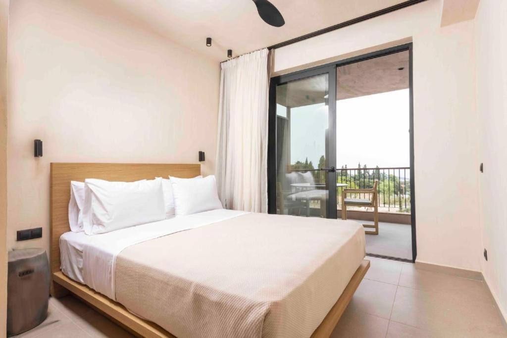 פאליאורי Pnoes Luxury Suites מראה חיצוני תמונה